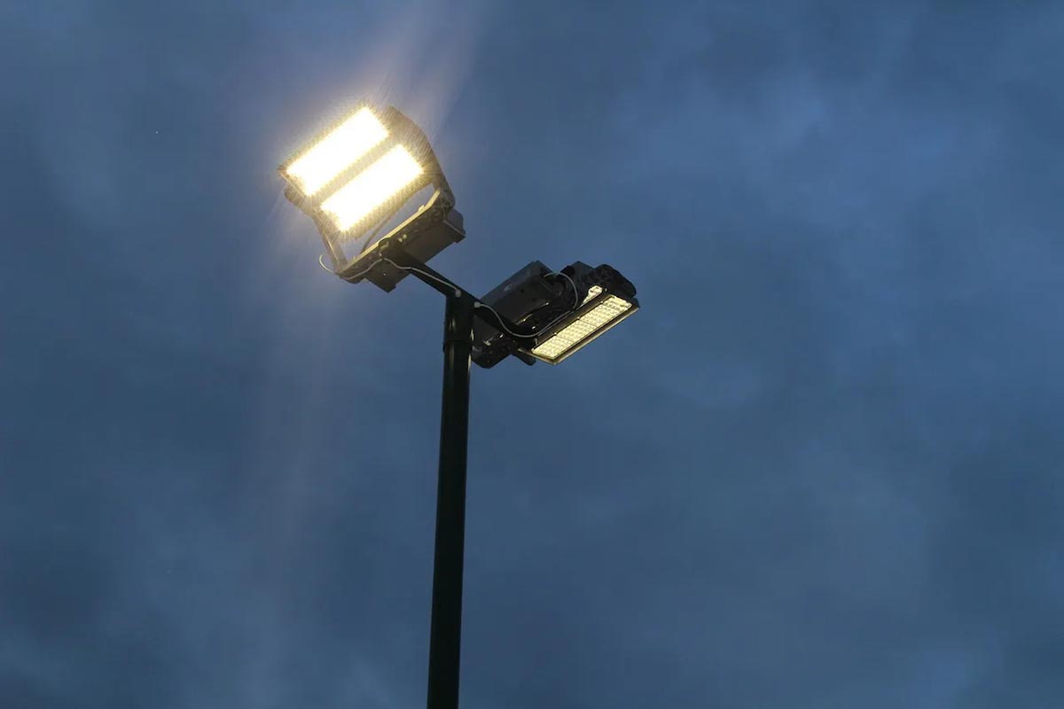 floodlights